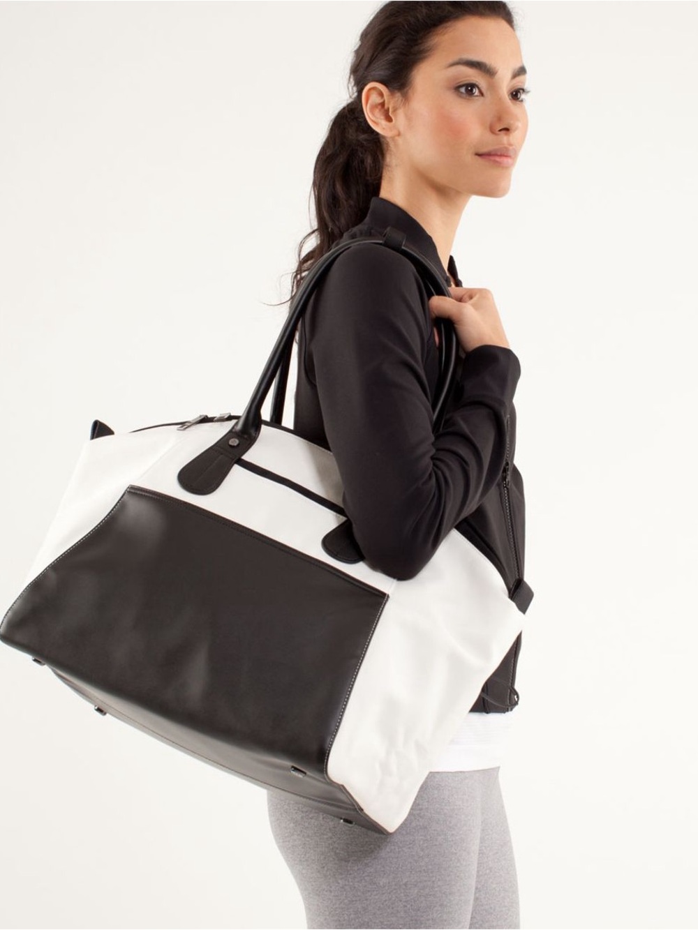 Lululemon Vinyasa To Vino Bag Canvas
Natural / Black - Picture 2 of 13